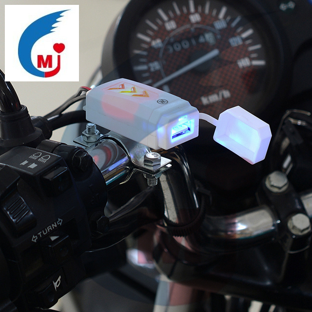 Cargador de teléfono móvil USB para motocicleta con interruptor / luz indicadora azul brillante